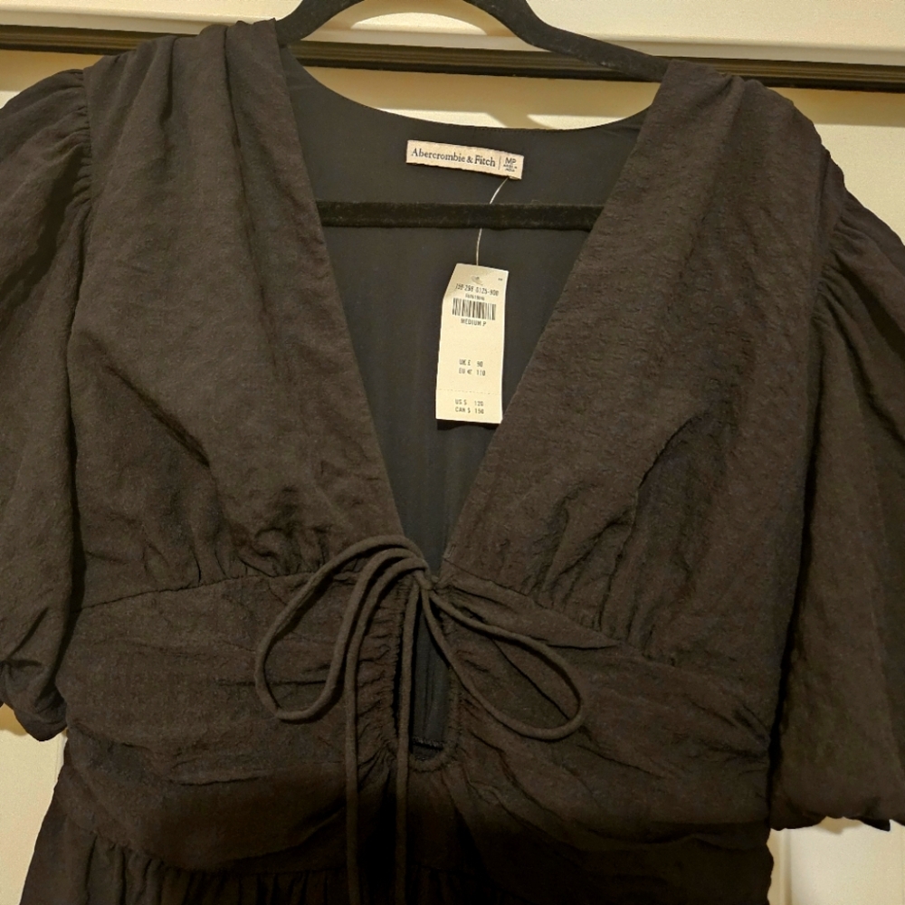 Black puff sleeve dress